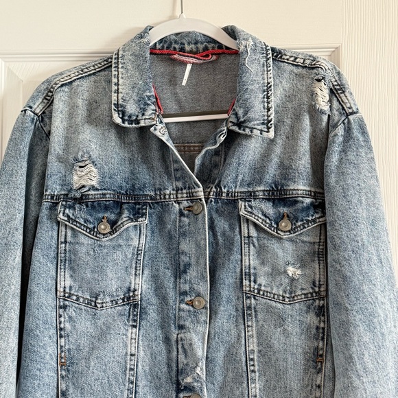 Free People Denim Jean Jacket with Distressed Look Oversized Size Small - Picture 3 of 11